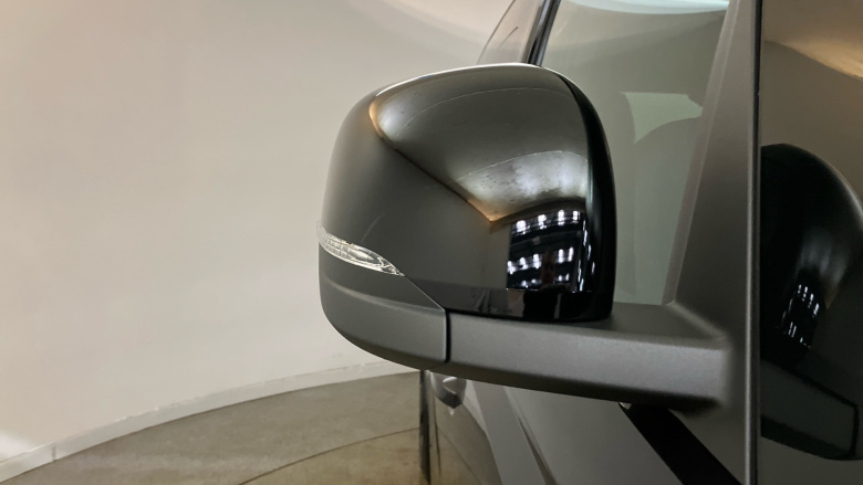 Volkswagen ID. Buzz 210kW Style Pro 86kWh 5dr LWB Auto [7 Seat] Electric Estate